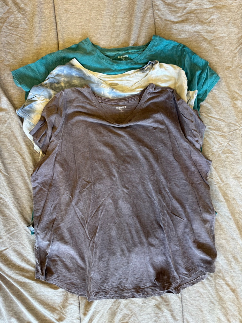 Old Navy V-Neck Tee in teal, white/blue tie dye and grey